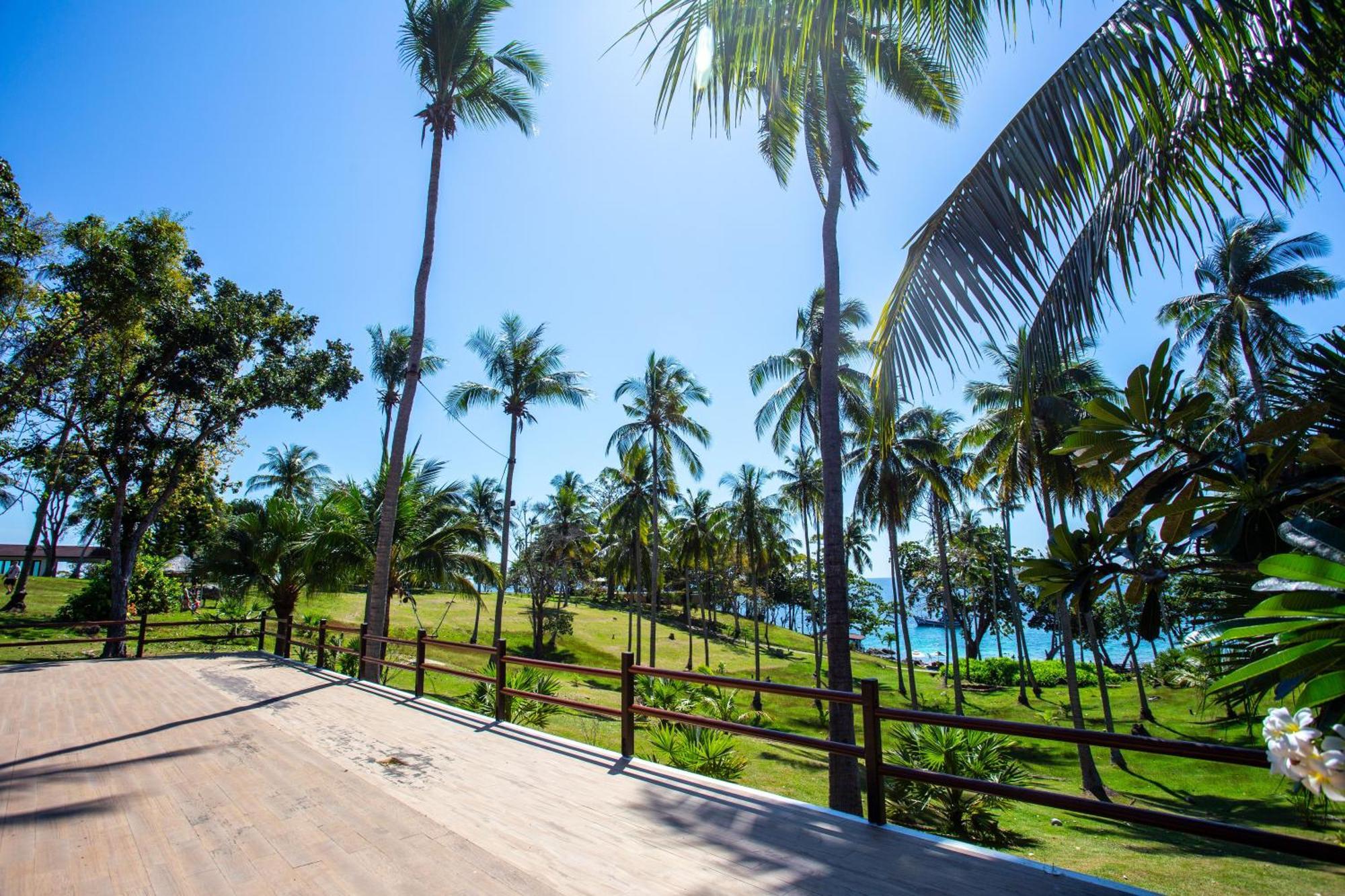 Ban Raya Resort And Spa Koh Racha Yai Exterior photo