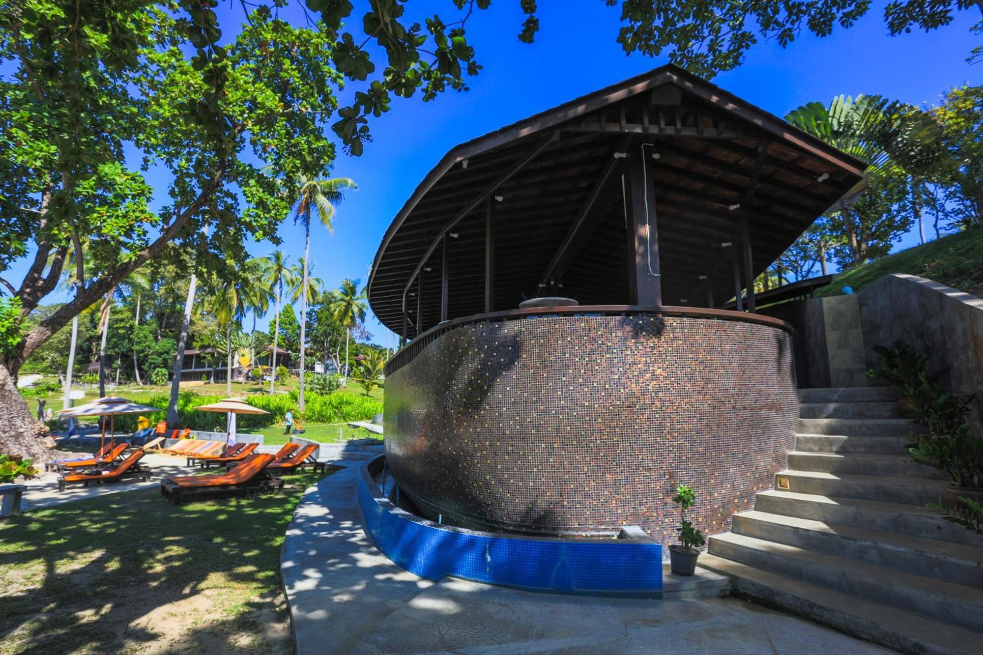 Ban Raya Resort And Spa Koh Racha Yai Exterior photo