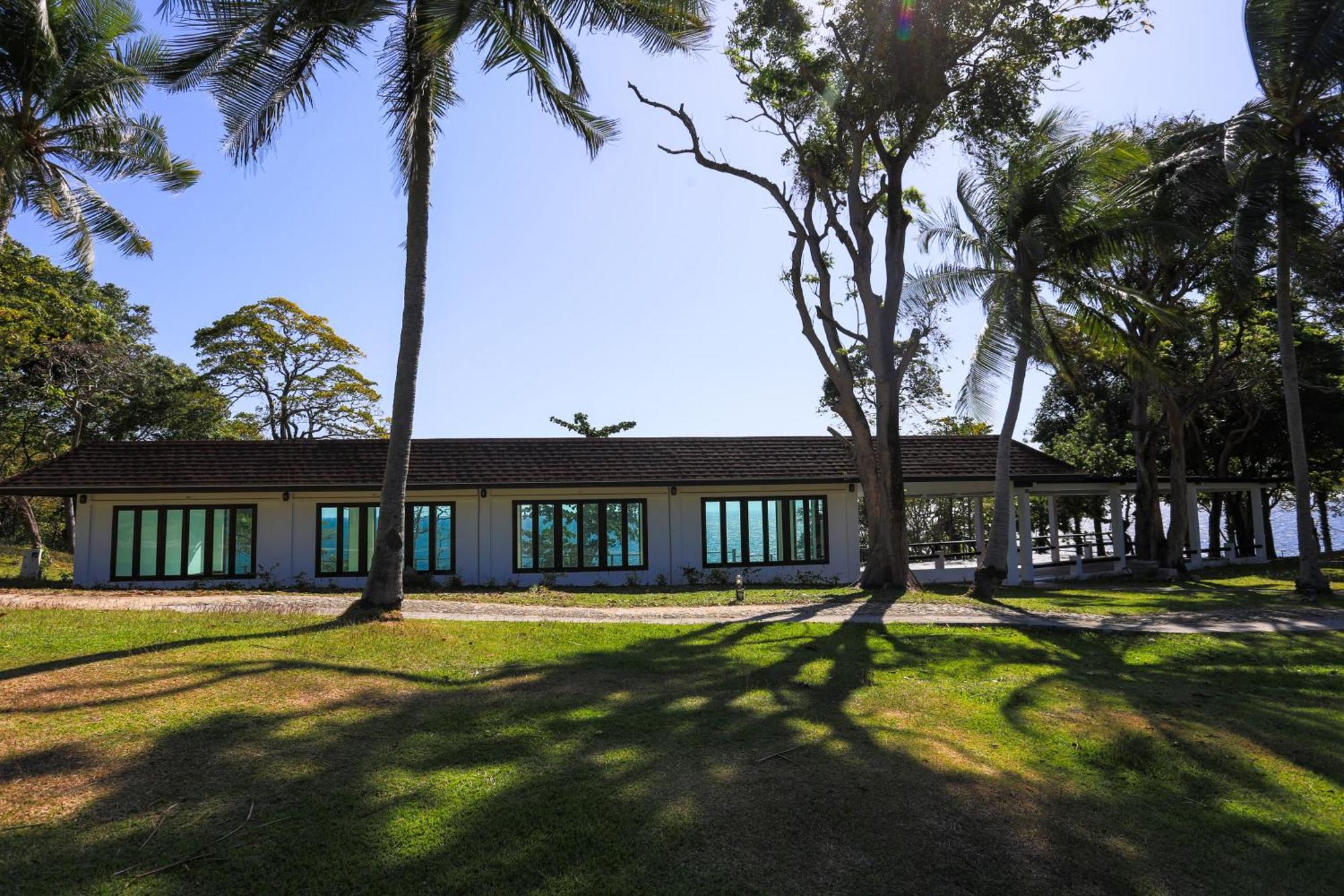 Ban Raya Resort And Spa Koh Racha Yai Exterior photo